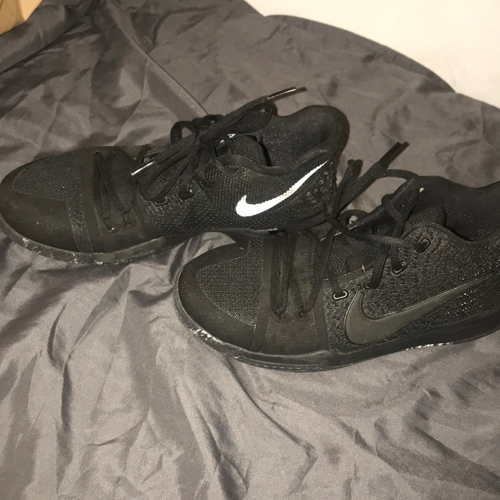 Nike Basketball Shoes (Kyrie 4’s)